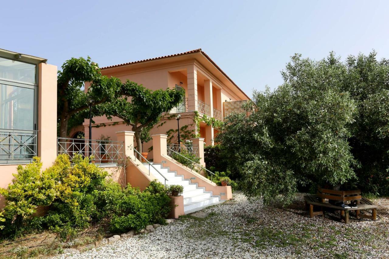Eleonas Hotel Rovies Exterior foto
